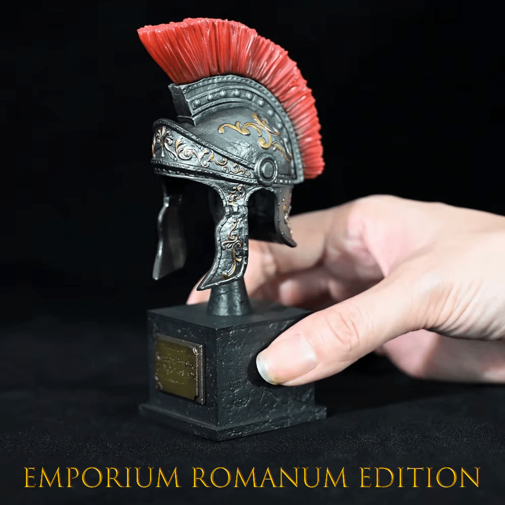 Roman Helmet Home Decoration - Emporium RomanumTribune